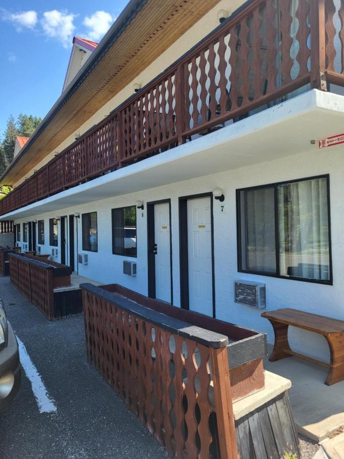 Alpen Motel Radium Hot Springs Esterno foto