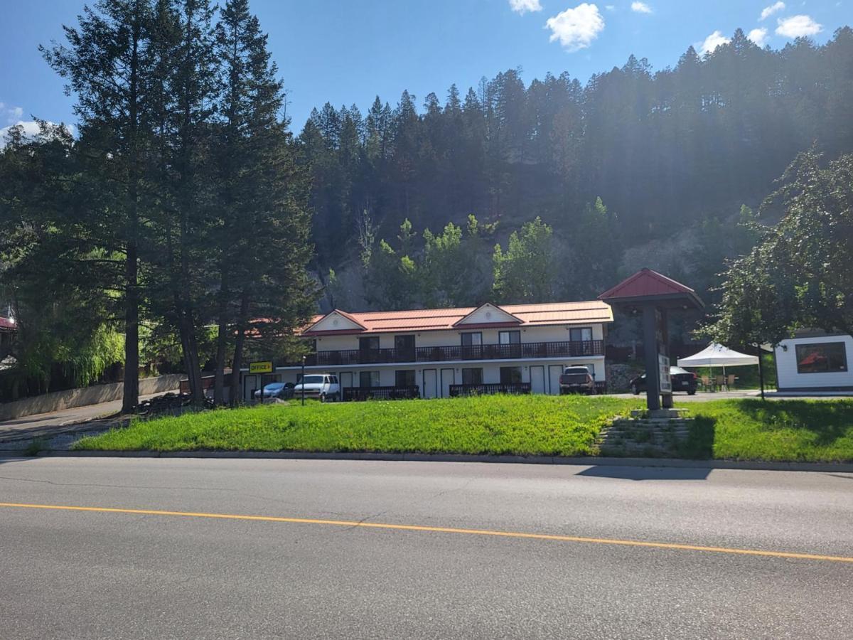 Alpen Motel Radium Hot Springs Esterno foto