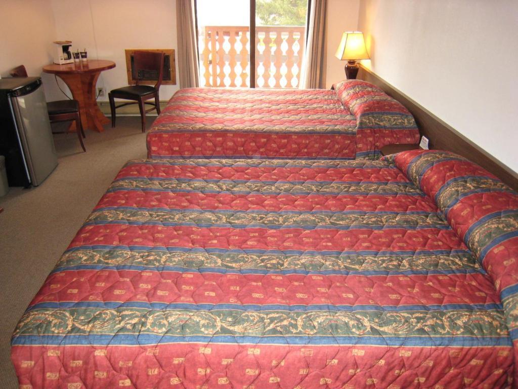 Alpen Motel Radium Hot Springs Camera foto