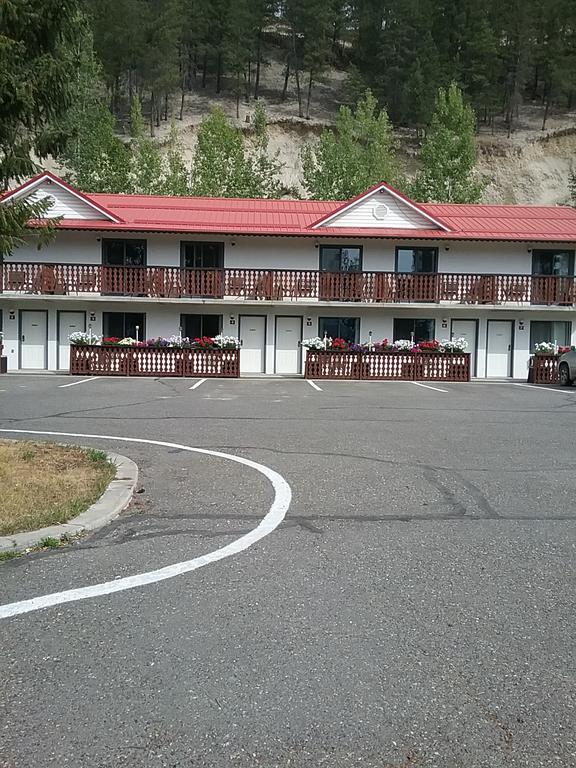 Alpen Motel Radium Hot Springs Esterno foto